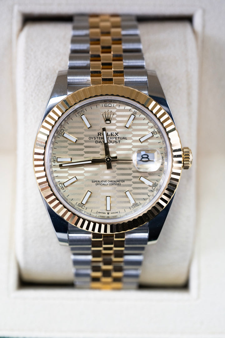 ROLEX DATE JUST 126333 YELLOW GOLD