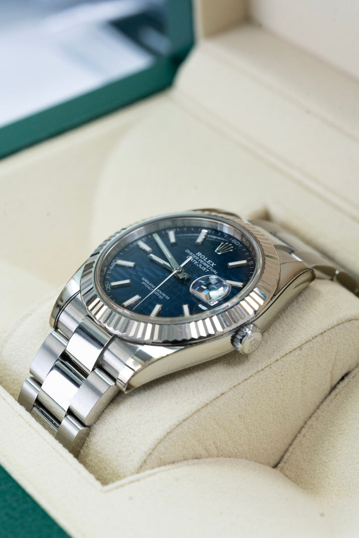 ROLEX DATE JUST 126334 BLUE NEW