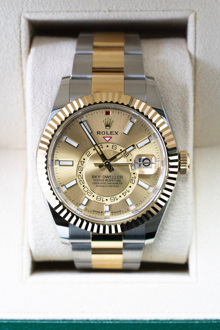 ROLEX SKY-DWELLER GOLD 336933