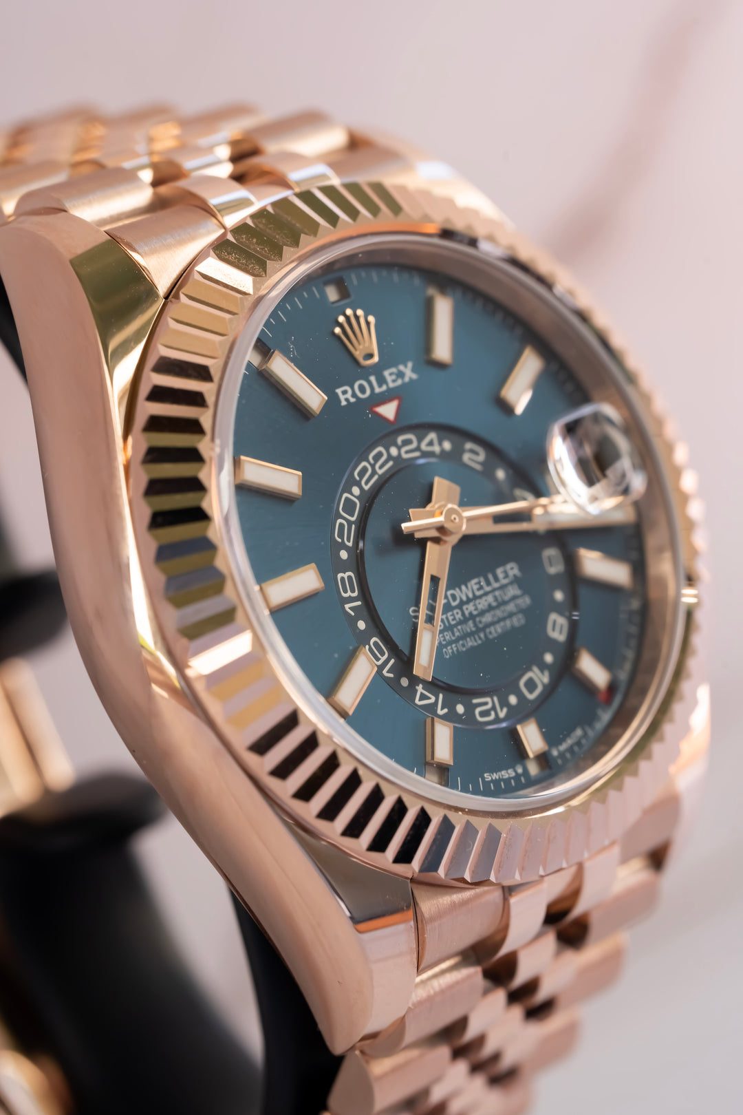 ROLEX SKY DWELLER ROSE GOLD NEW 2025