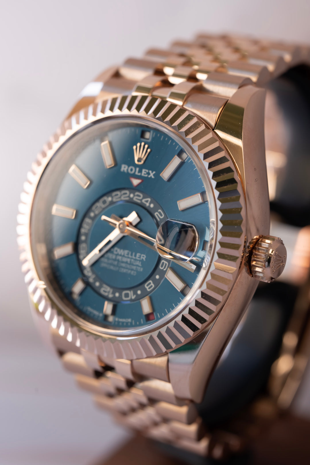 ROLEX SKY DWELLER ROSE GOLD NEW 2025