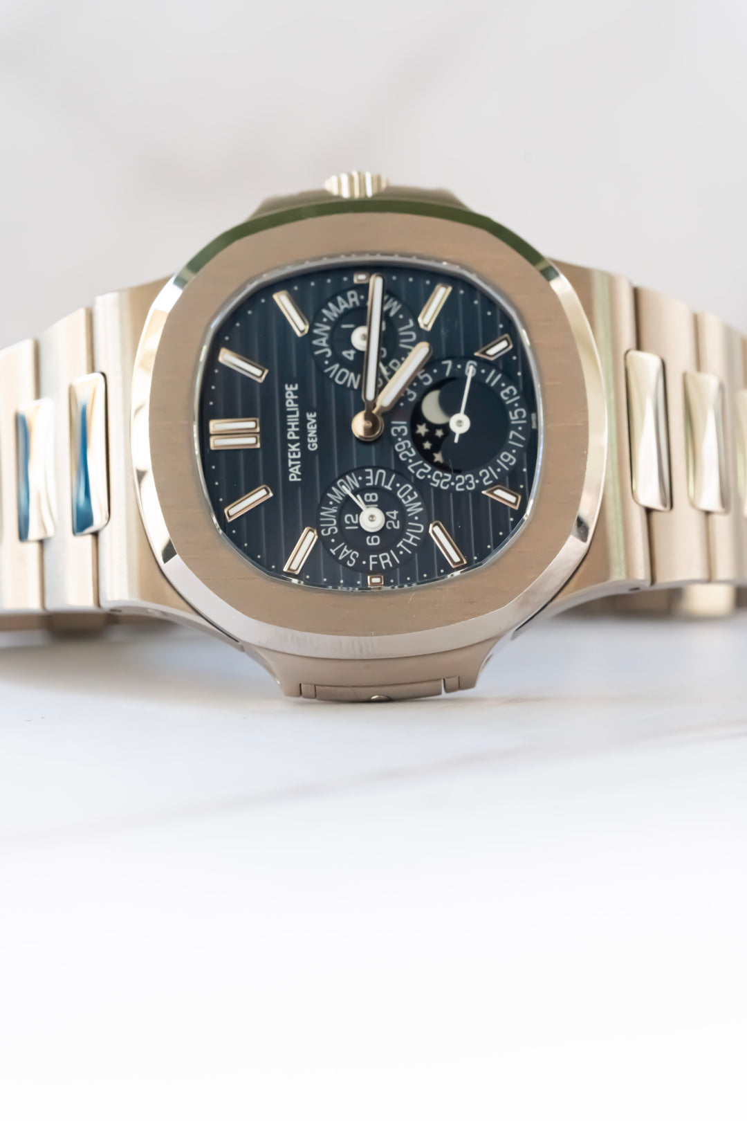 PATEK PHILLIPE 5740-1G NEW 2025