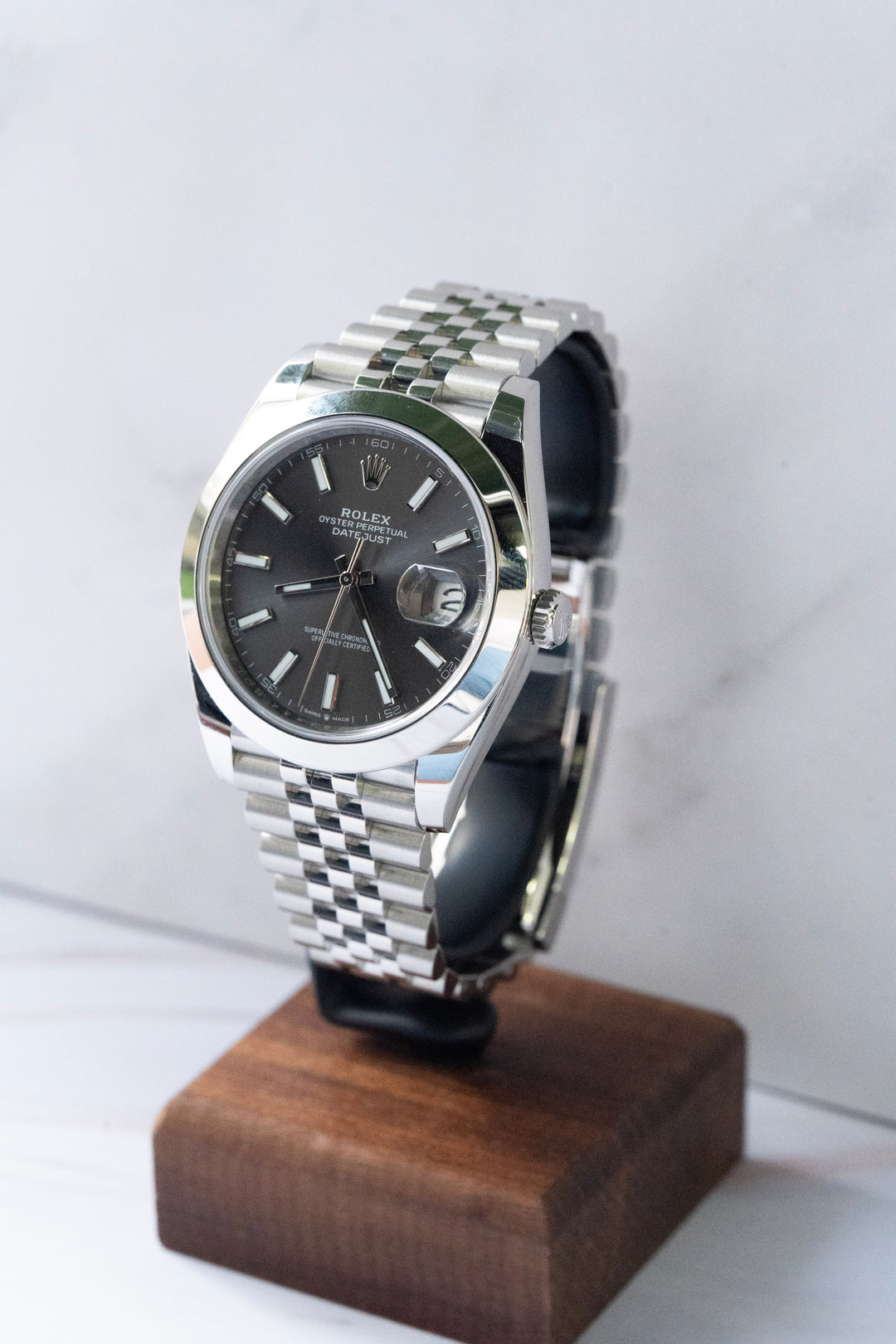 ROLEX DATEJUST GREY 126300 NEW 2025