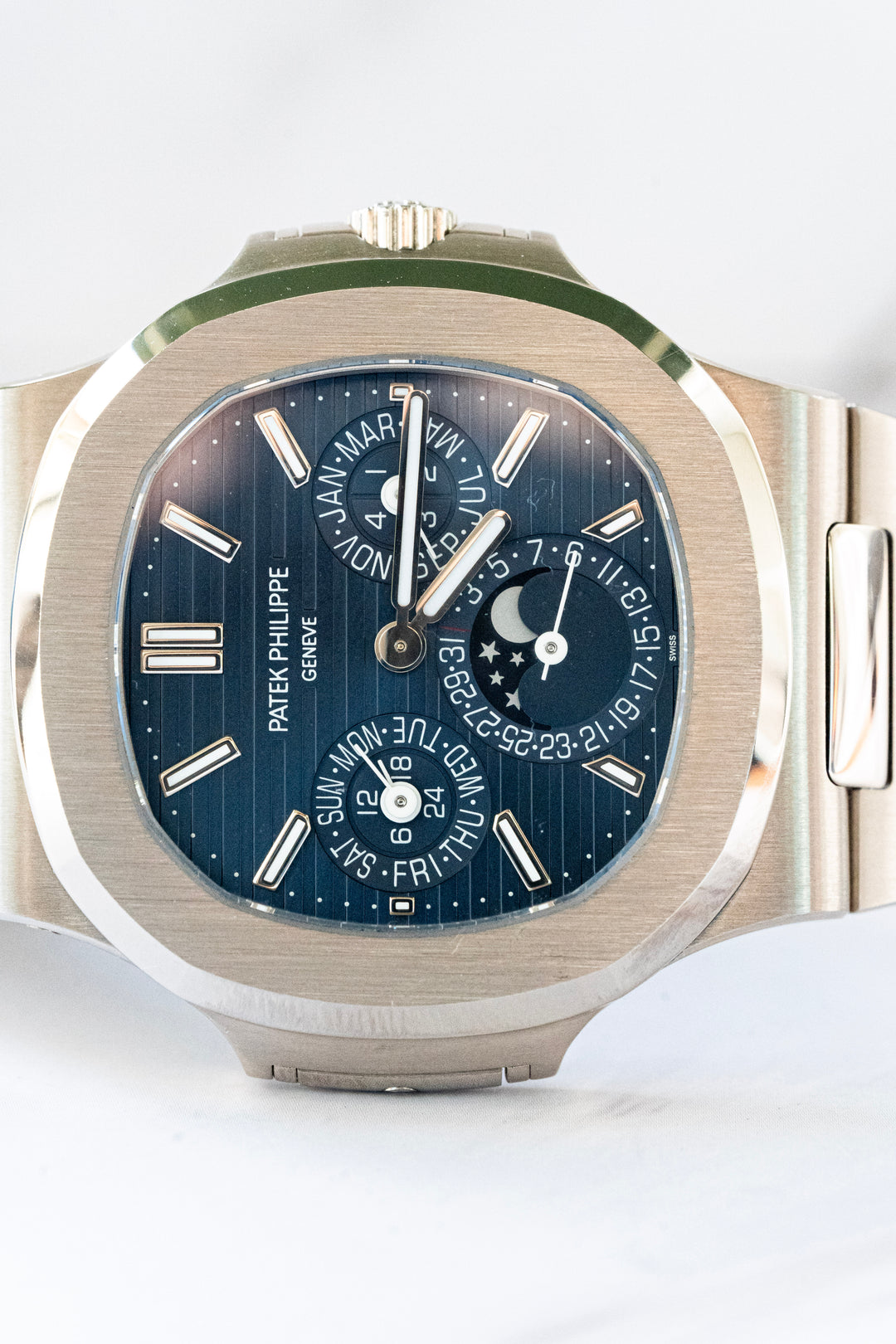 PATEK PHILLIPE 5740-1G NEW 2025
