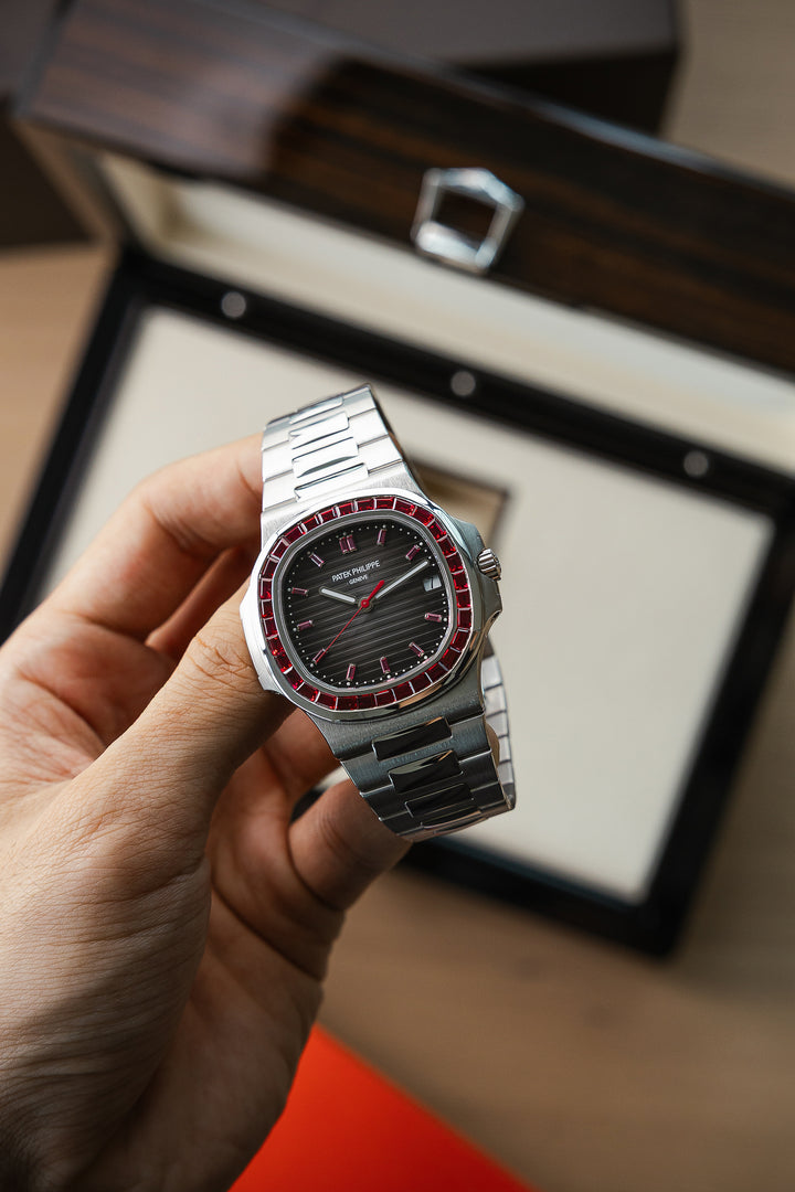 Patek Philippe 5711/112P-001 Platinum Nautilus Grey Dial Ruby Bezel