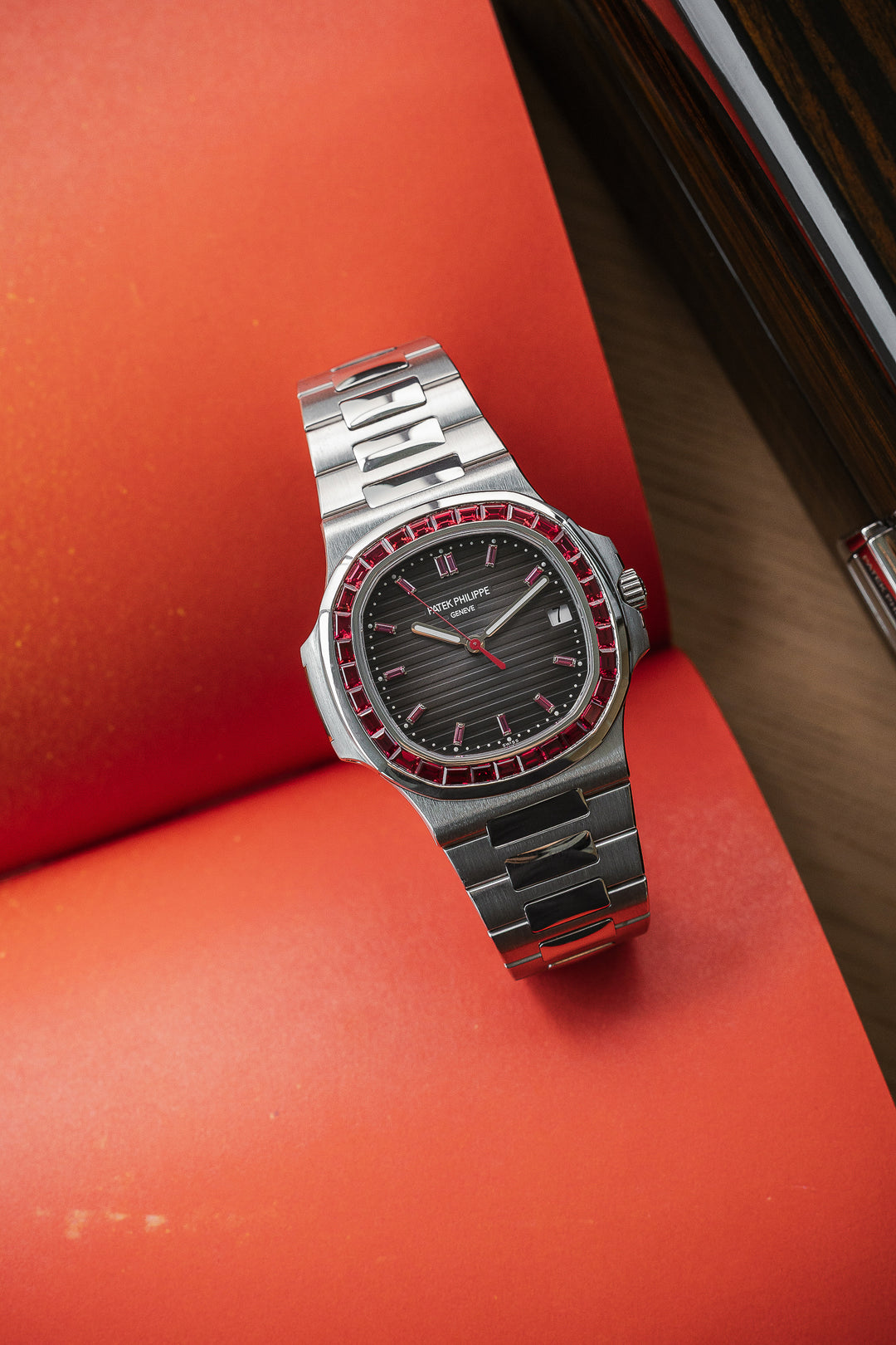 Patek Philippe 5711/112P-001 Platinum Nautilus Grey Dial Ruby Bezel
