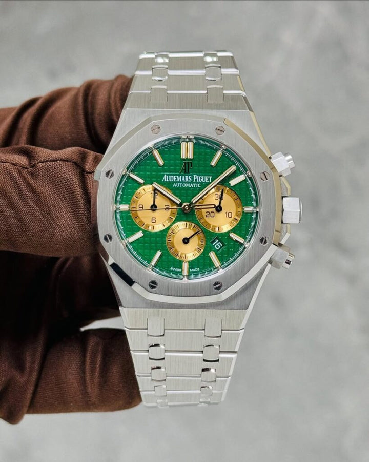 Audemars Piguet Royal Oak “Hour Glass” L.E. 41MM Green Dial Platinum Bracelet 26332PT
