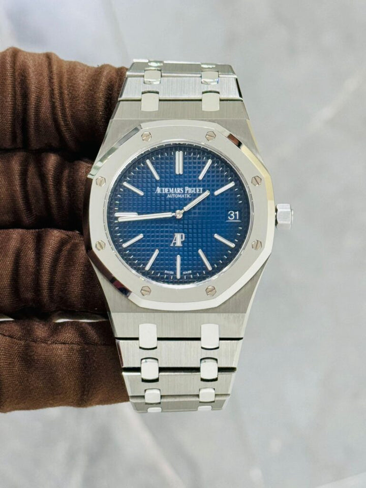 Audemars Piguet Royal Oak 16202ST ‘Jumbo’ Extra-Thin Stainless Steel Blue Dial