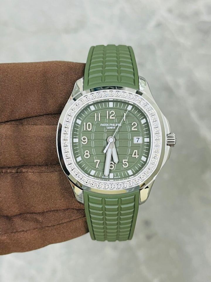 Patek Philippe Aquanaut Luce 5267/200A-011 Stainless Steel Green Dial Diamond Bezel