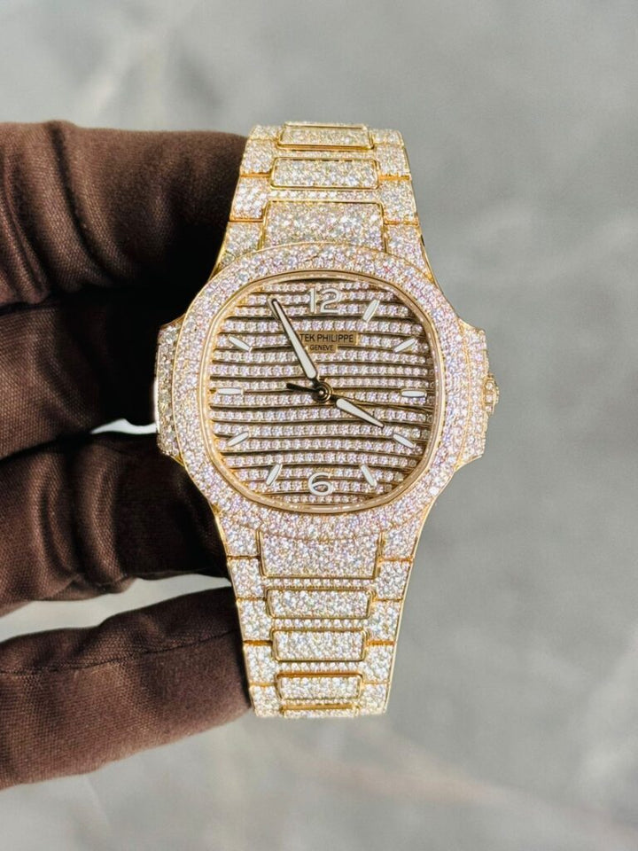 Patek Philippe Nautilus 7118/1450R-001 Rose Gold Diamond Set